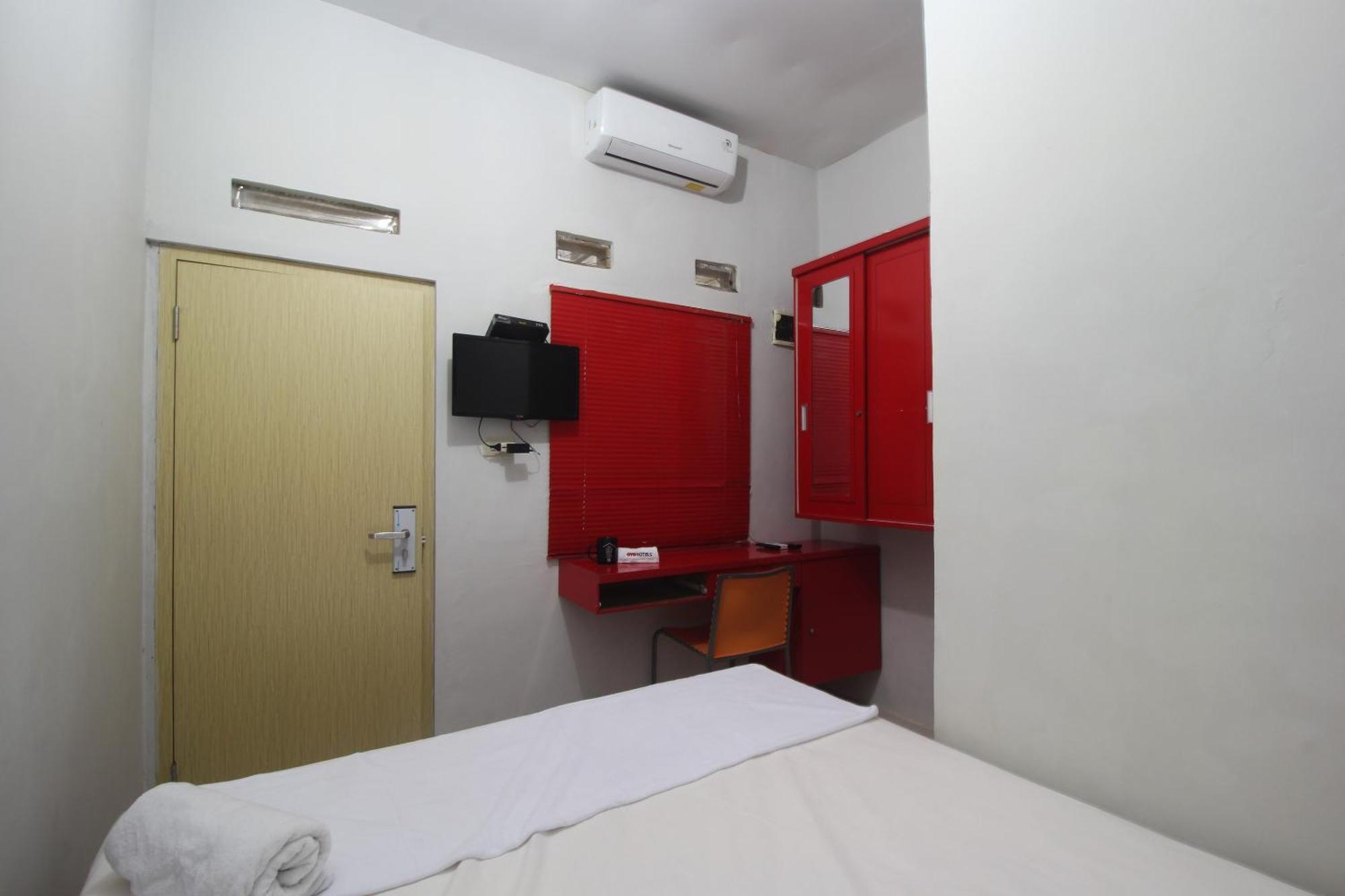 Oyo Life 2273 Pratama Homestay باندار لامبونغ المظهر الخارجي الصورة